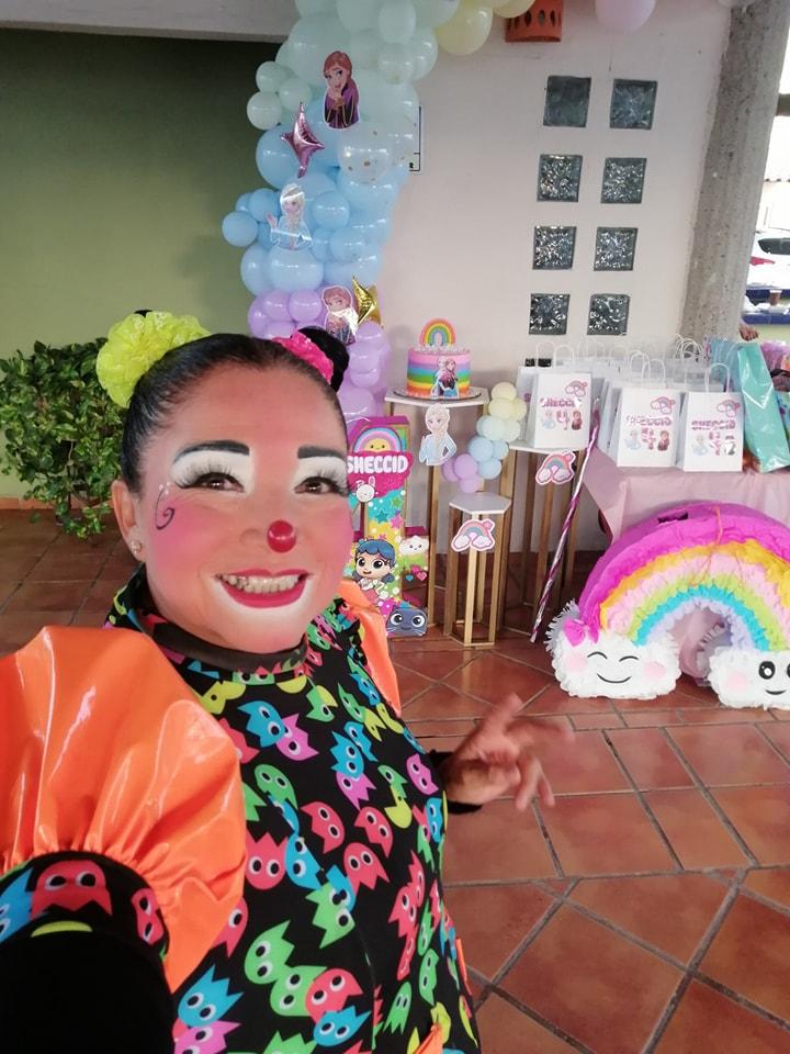 Galería 2 de Pecosita Y Biscocho