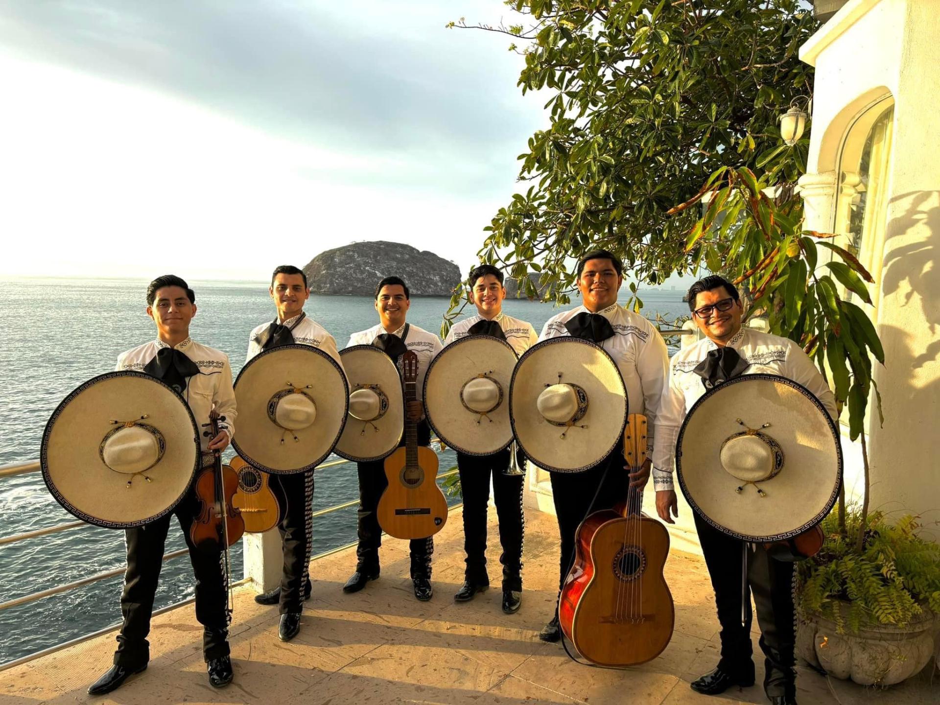 Galería 3 de Mariachi Oro de PV