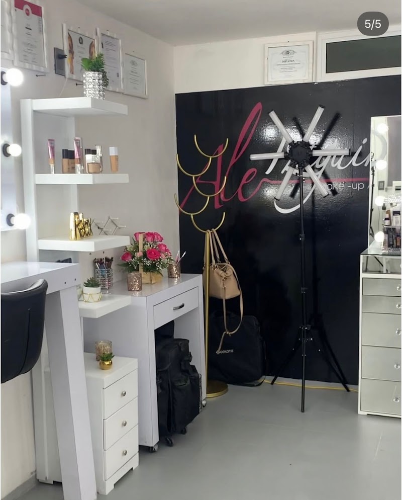 Ale Izaguirre Makeup Artist - Maquillista Profesional