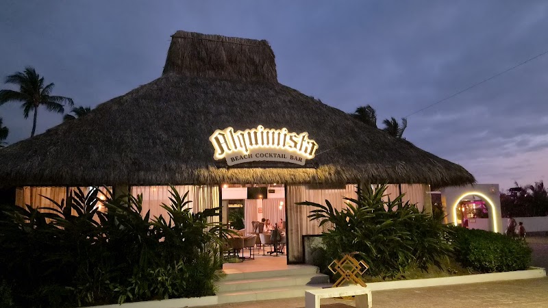 Alquimista Beach Cocktail Bar
