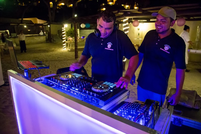 dj ivan puerto vallarta & wedding